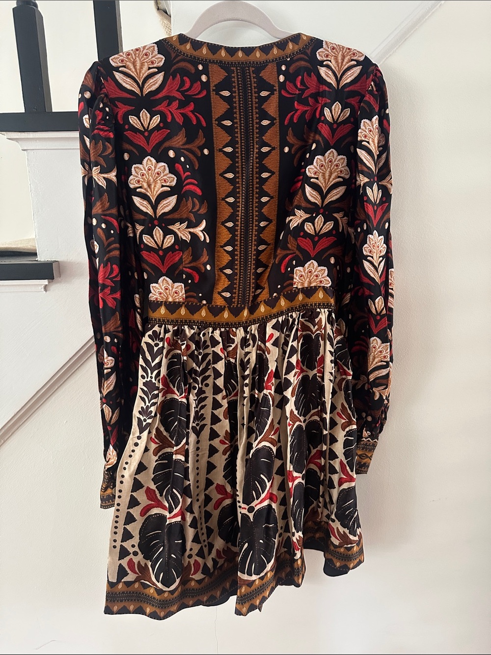 NWOT - FARM Rio Tapestry Garden Mini Wrap Dress with Beaded Detail - Picture 6 of 6